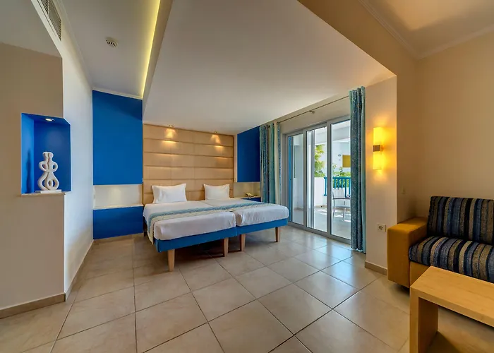 Robinson Daidalos 4*