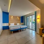 Robinson Daidalos 4*