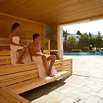 Robinson Daidalos منتجع