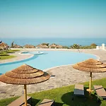 Resort Robinson Daidalos 4*