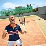 Robinson Daidalos منتجع 4*