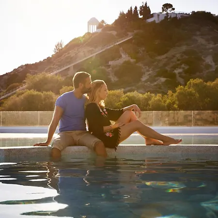 Robinson Daidalos Complex 4*