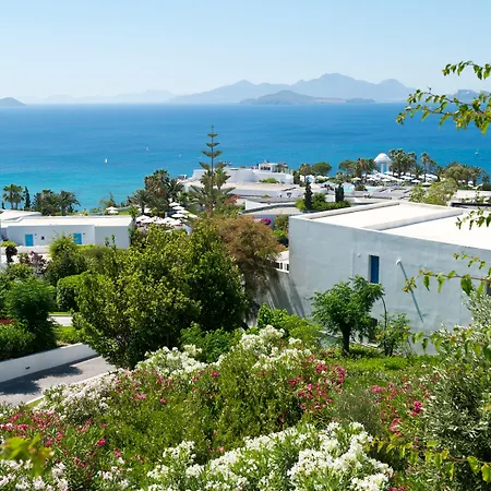 Robinson Daidalos Complex 4*