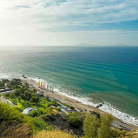 Robinson Daidalos Complex 4*