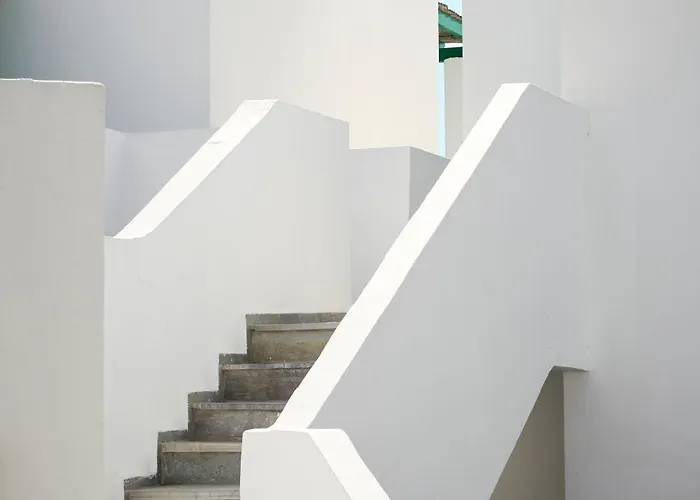 Robinson Daidalos 4*