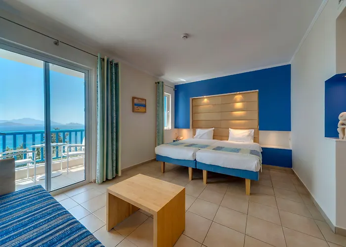 Resort Robinson Daidalos 4*