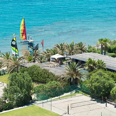 Robinson Daidalos 4*