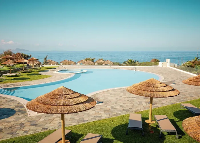 Resort Robinson Daidalos 4*